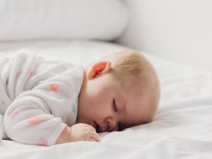 The Importance of a Safe and Comfortable Pillow for Your Baby's First Year